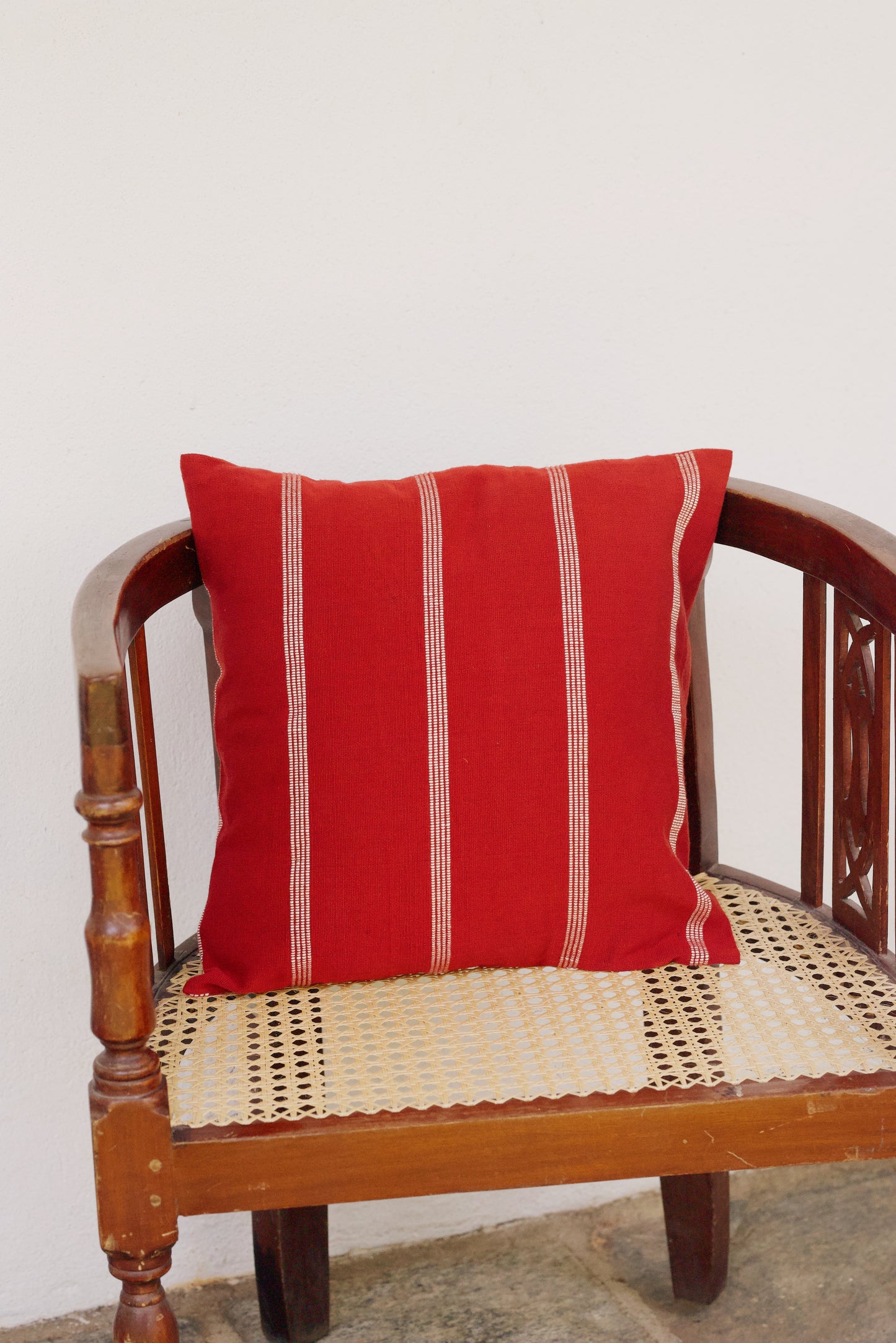 Cushion Cover -Red & White Ribs (16" X 16")