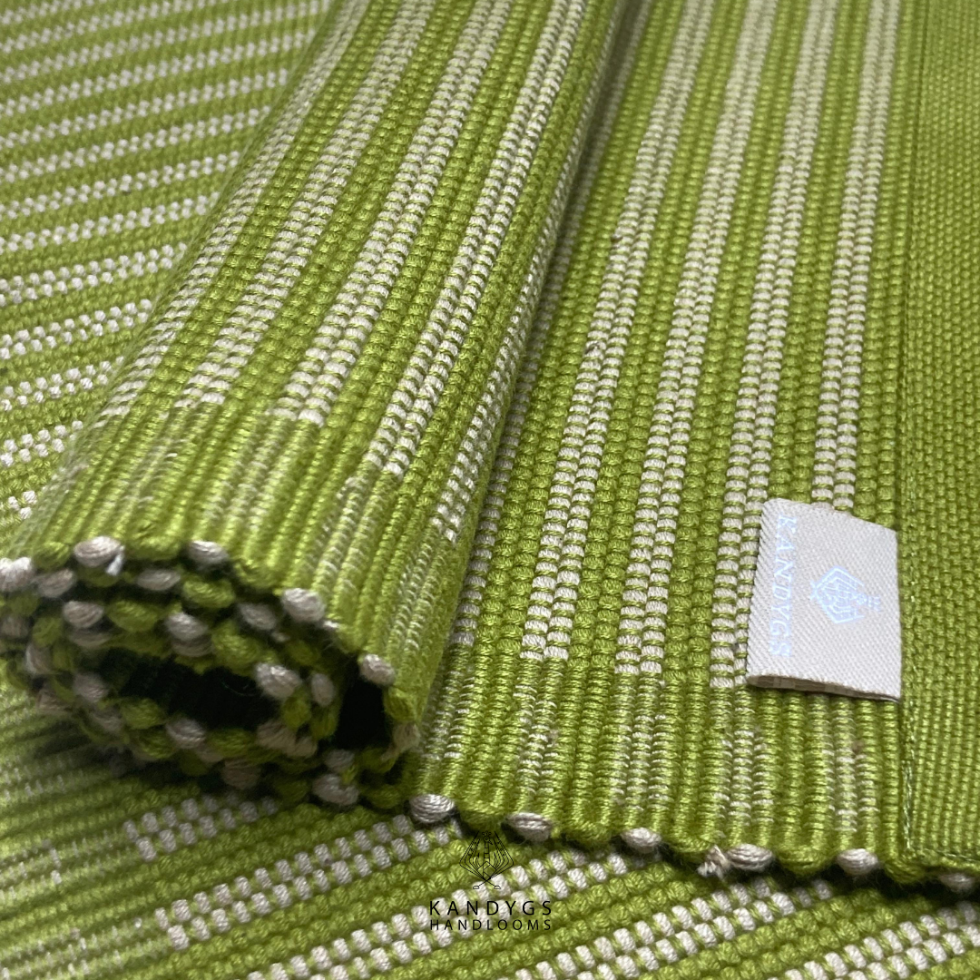 Table Mat - Olive green & white