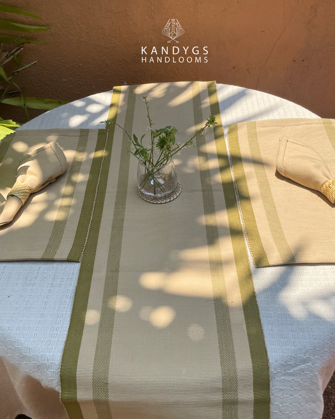 Table mats Olive Green With Off White