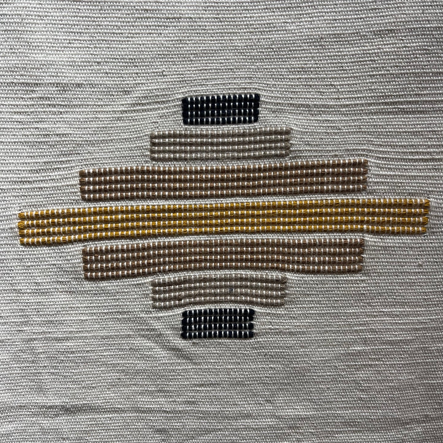 Fabric - Off White with Polygons (Malbana) MB