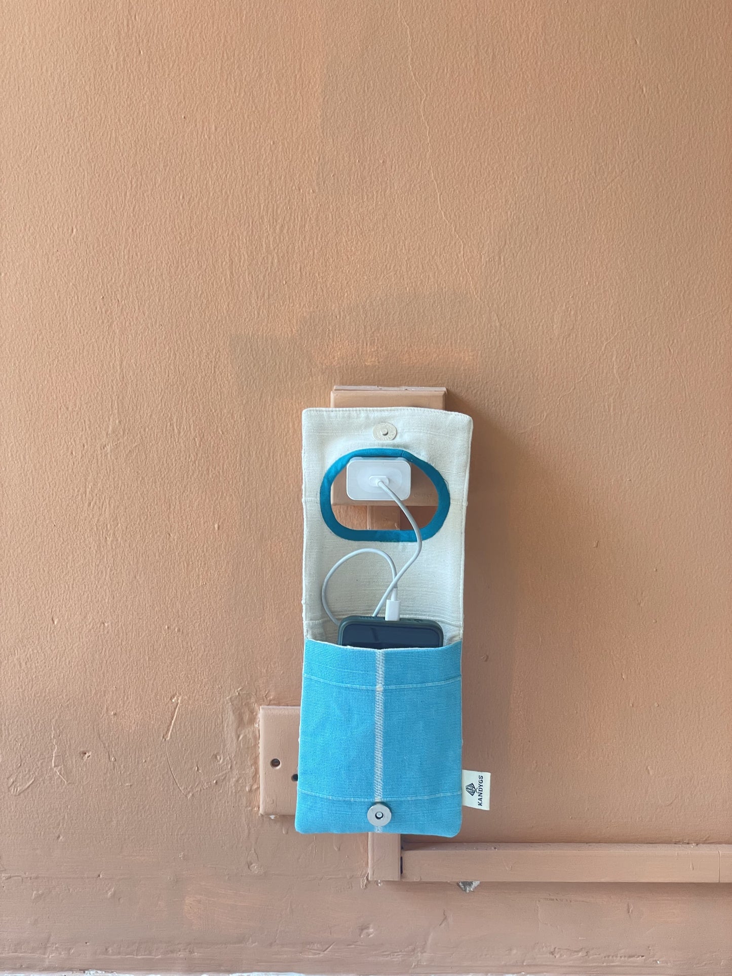 Plug Pocket - Sky Blue