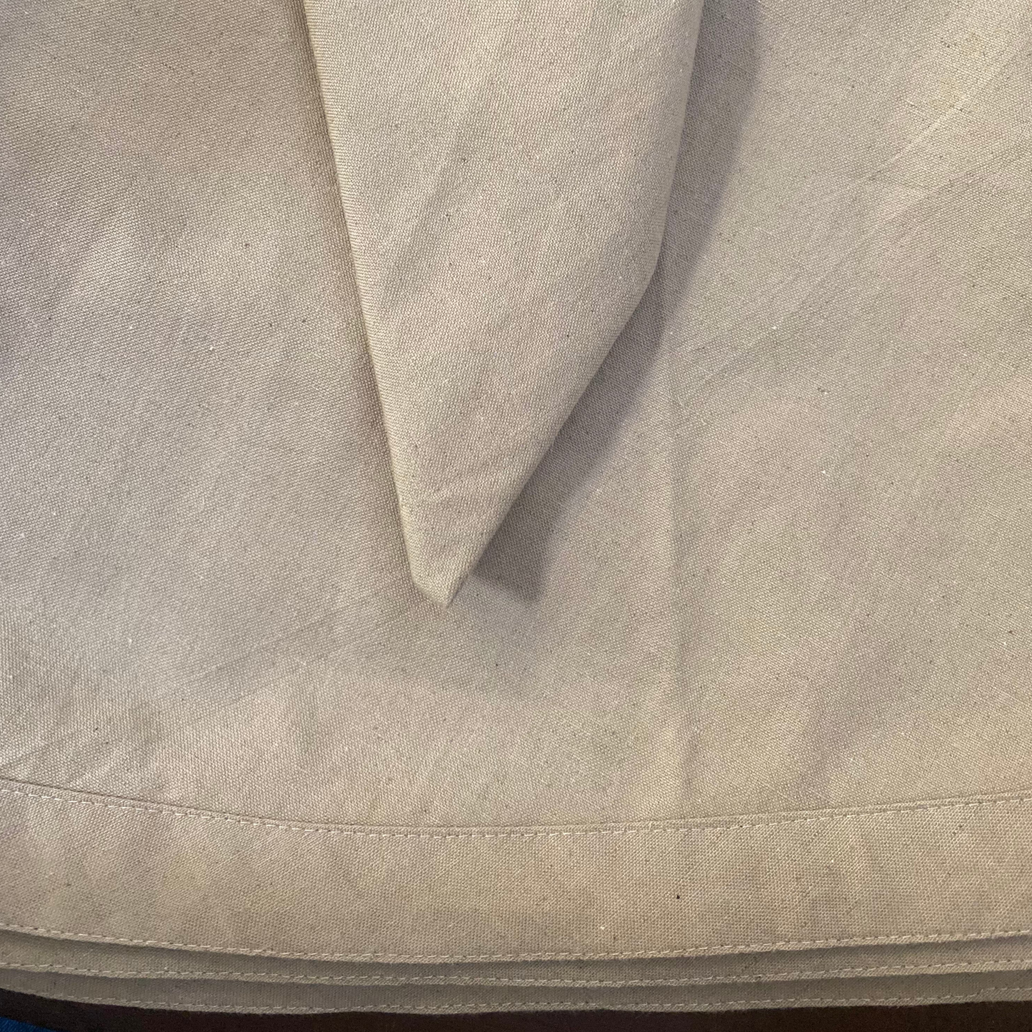 Round table cloth - Beige ( 6 seater - 72Q )