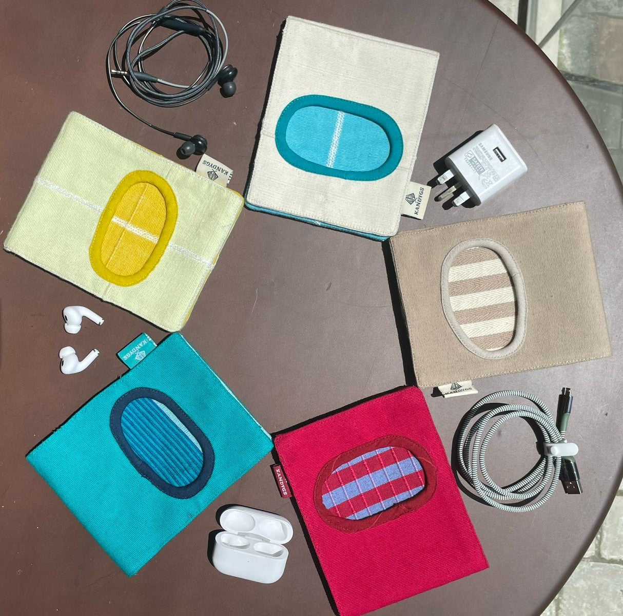 PLUG POCKET