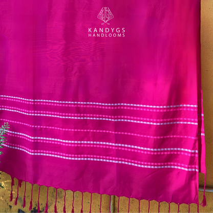 Bamboo & Cotton Throw Hot Pink ii