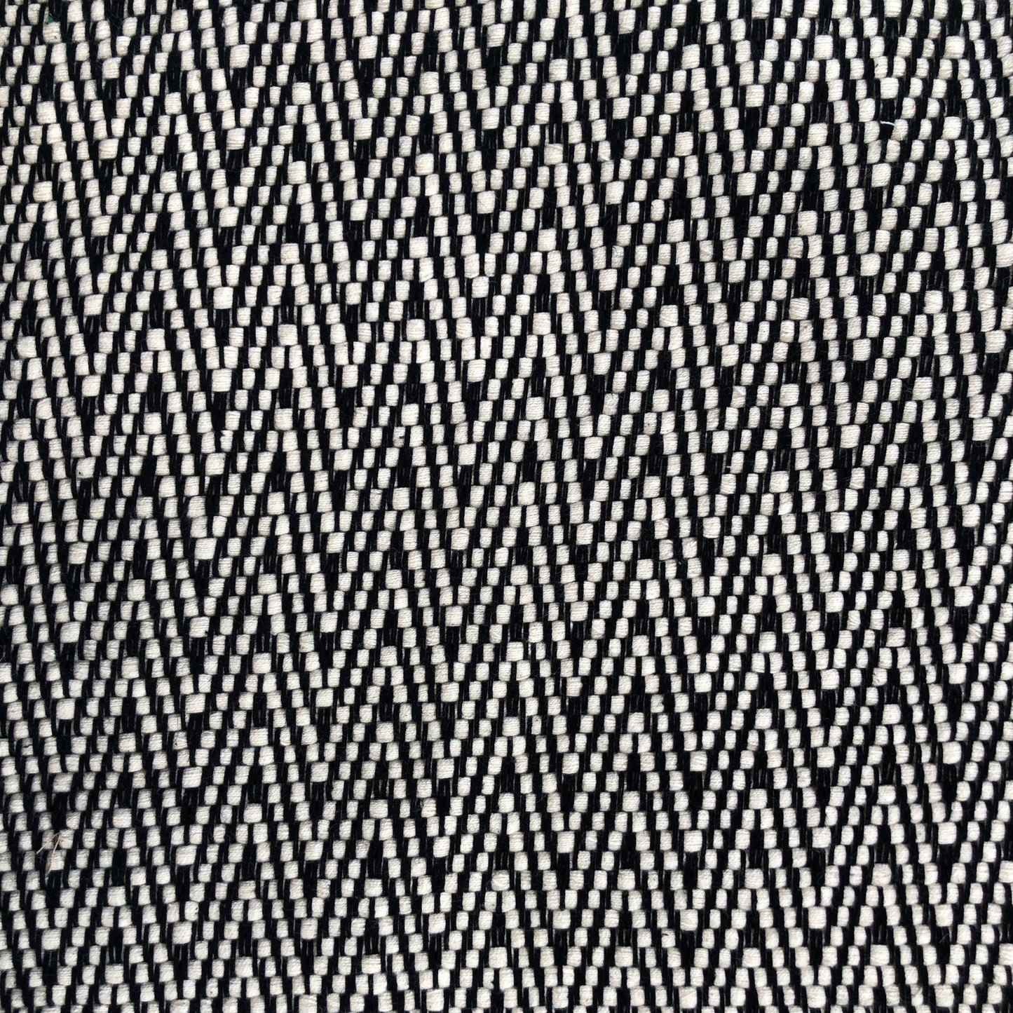 Rug - Zig Zag (Black & White)