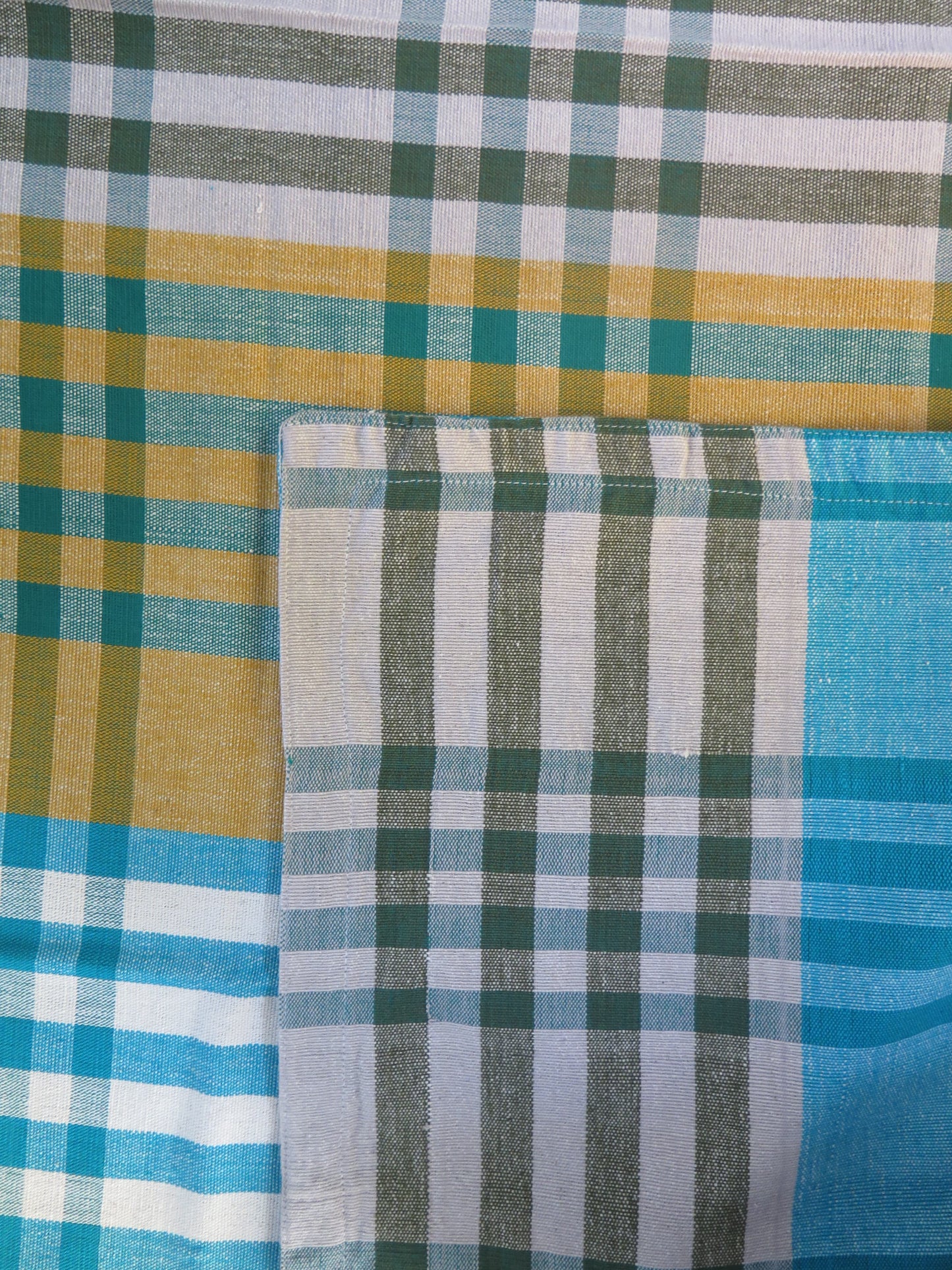 Rectangular Table Cloth  - Check (6 seater - 54" X 90")