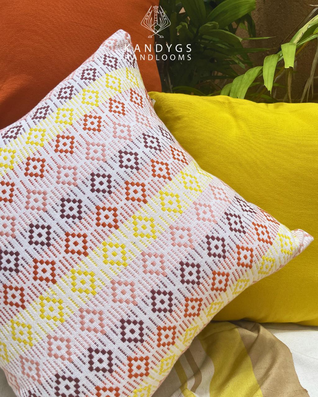 Dumbara Diamond Weave Cushion Cover – (18" X 18")