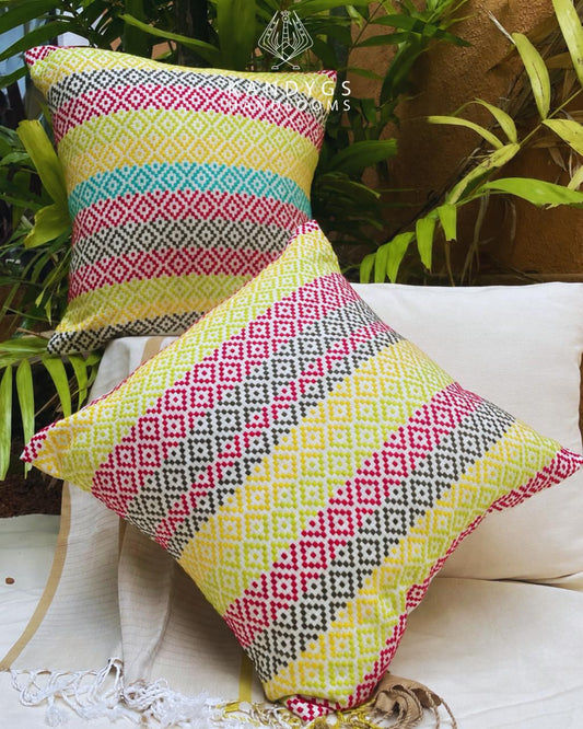 Dumbara Diamond Weave Cushion Cover – (18" X 18")