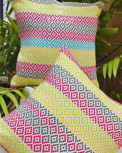 Dumbara Diamond Weave Cushion Cover – (18" X 18")